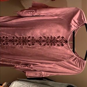 Mauve Andreè Blue shirt